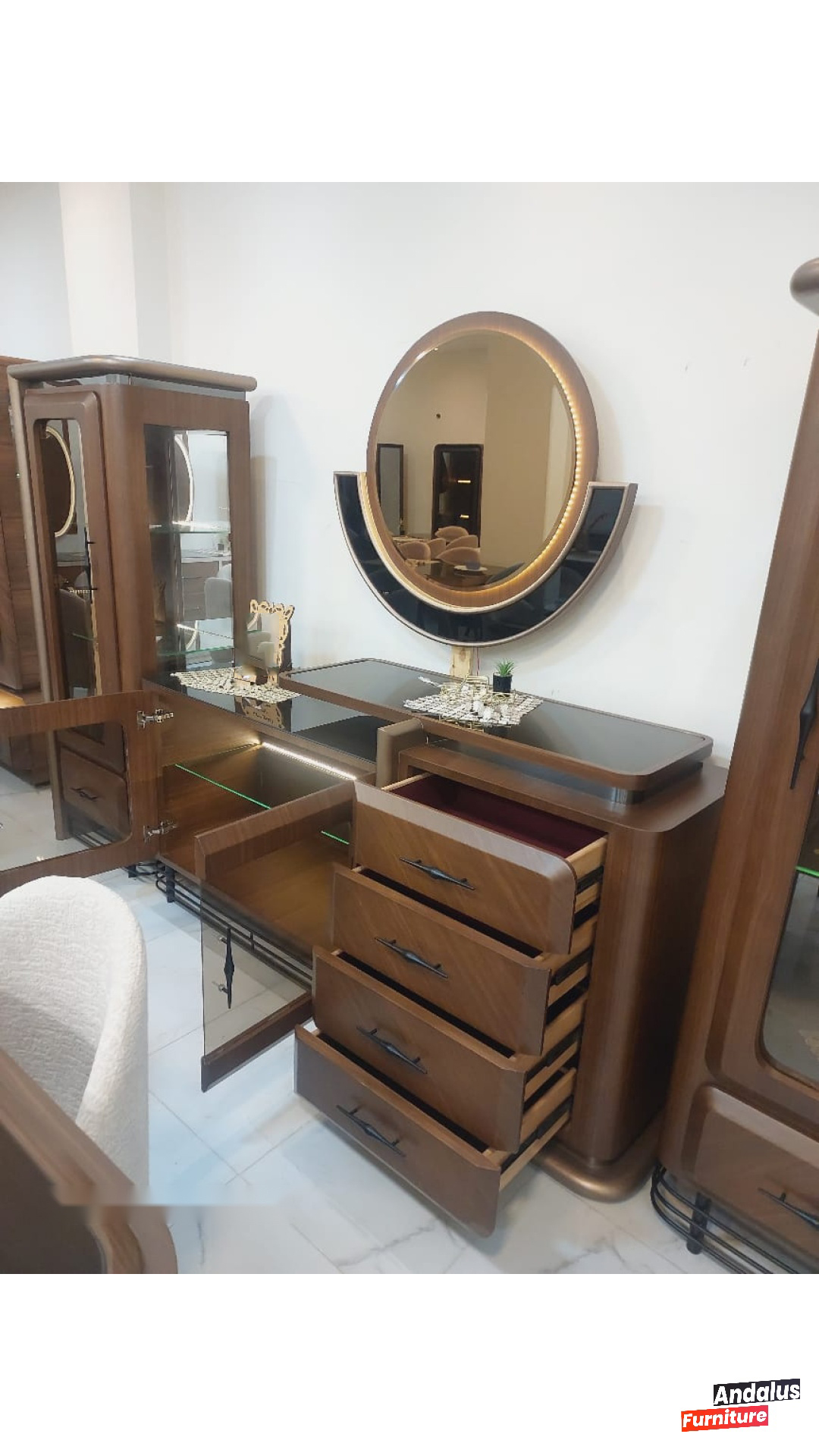 صورة 6 من غرفة سفرة موديل 101