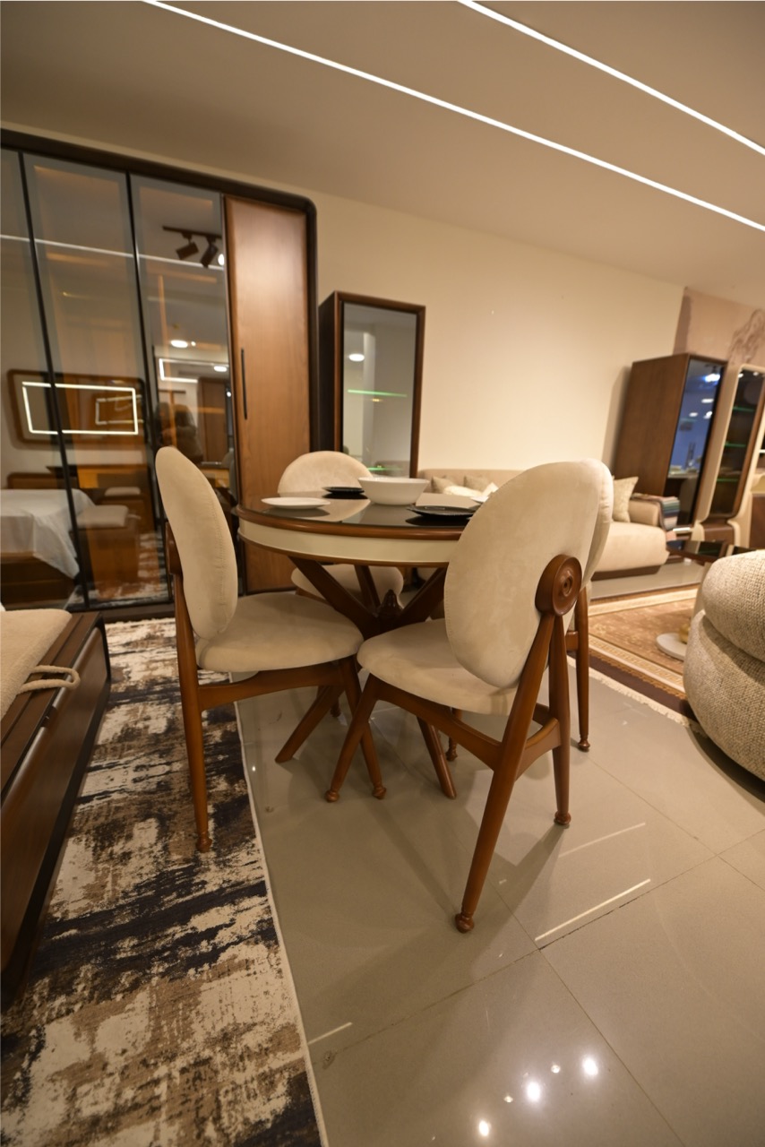 صورة 12 من غرفة سفرة موديل 106