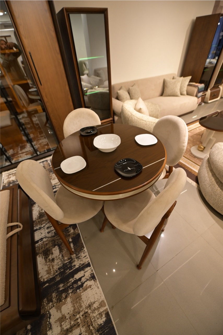 صورة 13 من غرفة سفرة موديل 106