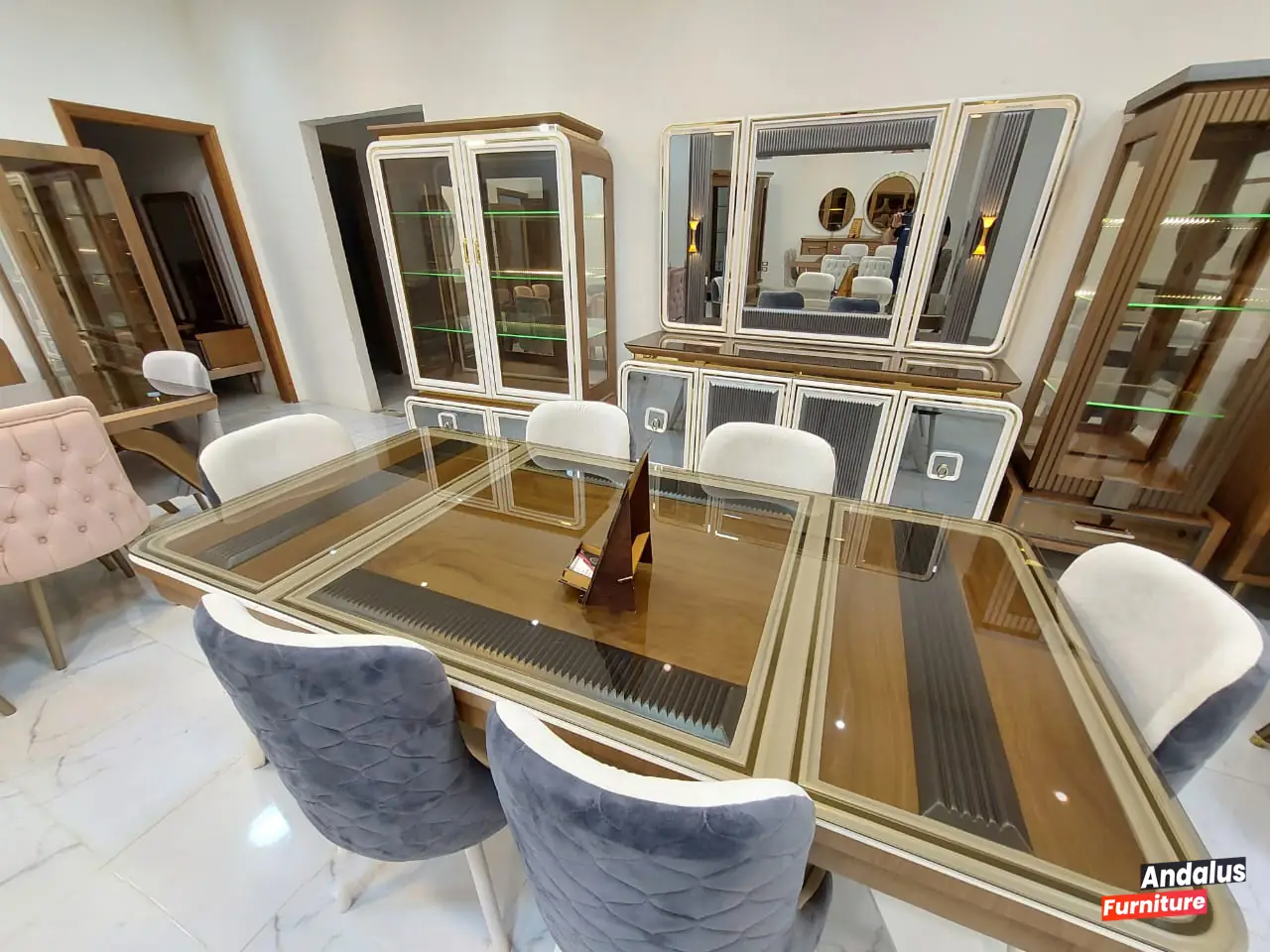 صورة 2 من غرفة سفرة موديل 12