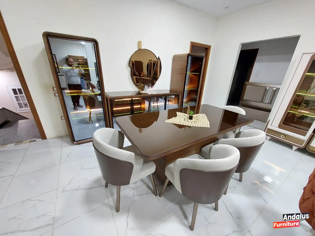 صورة 6 من غرفة سفرة موديل 35