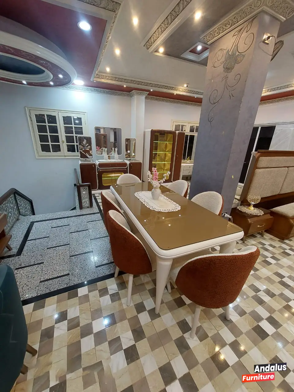 صورة 4 من غرفة سفرة موديل 40