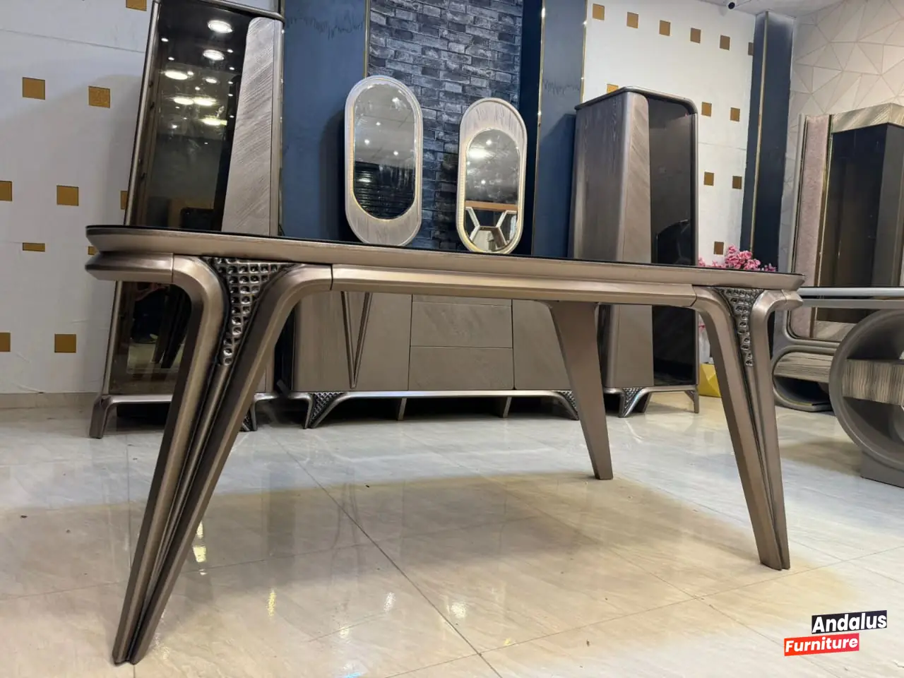 صورة 3 من غرفة سفرة موديل 44