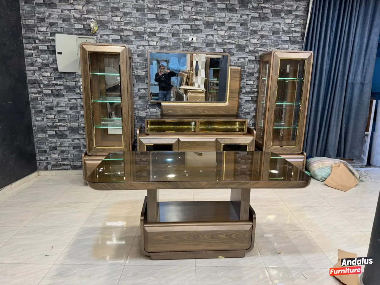 غرفة سفرة موديل 45 من معرض الأندلس للأثاث