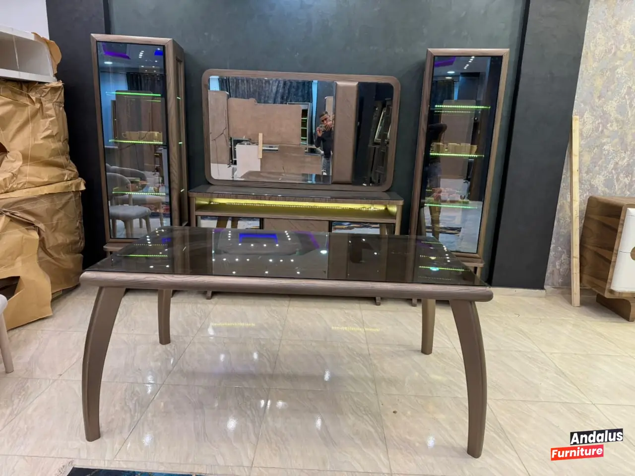 صورة 2 من غرفة سفرة موديل 50