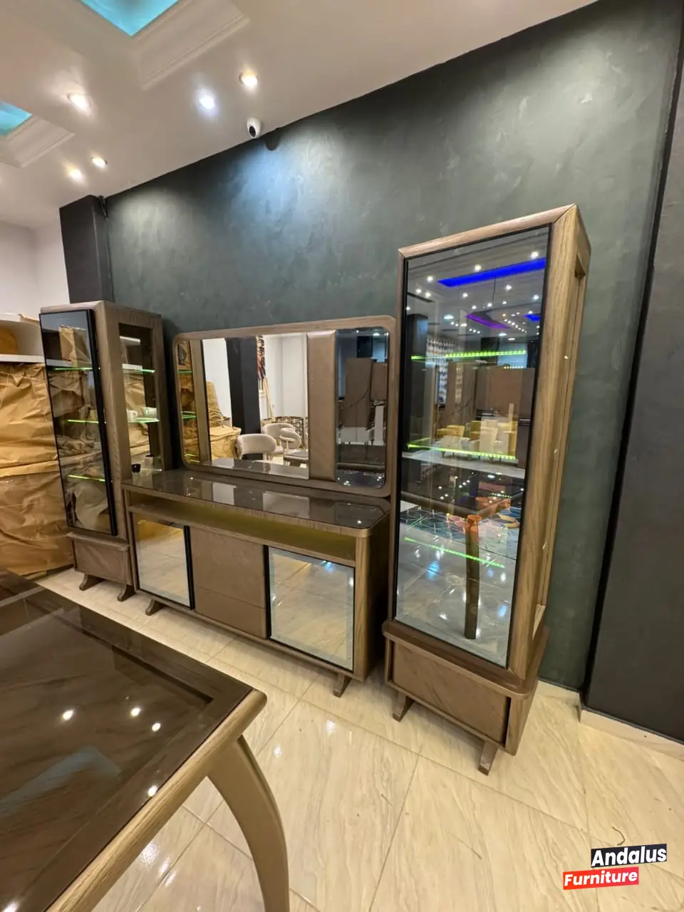 صورة 3 من غرفة سفرة موديل 50