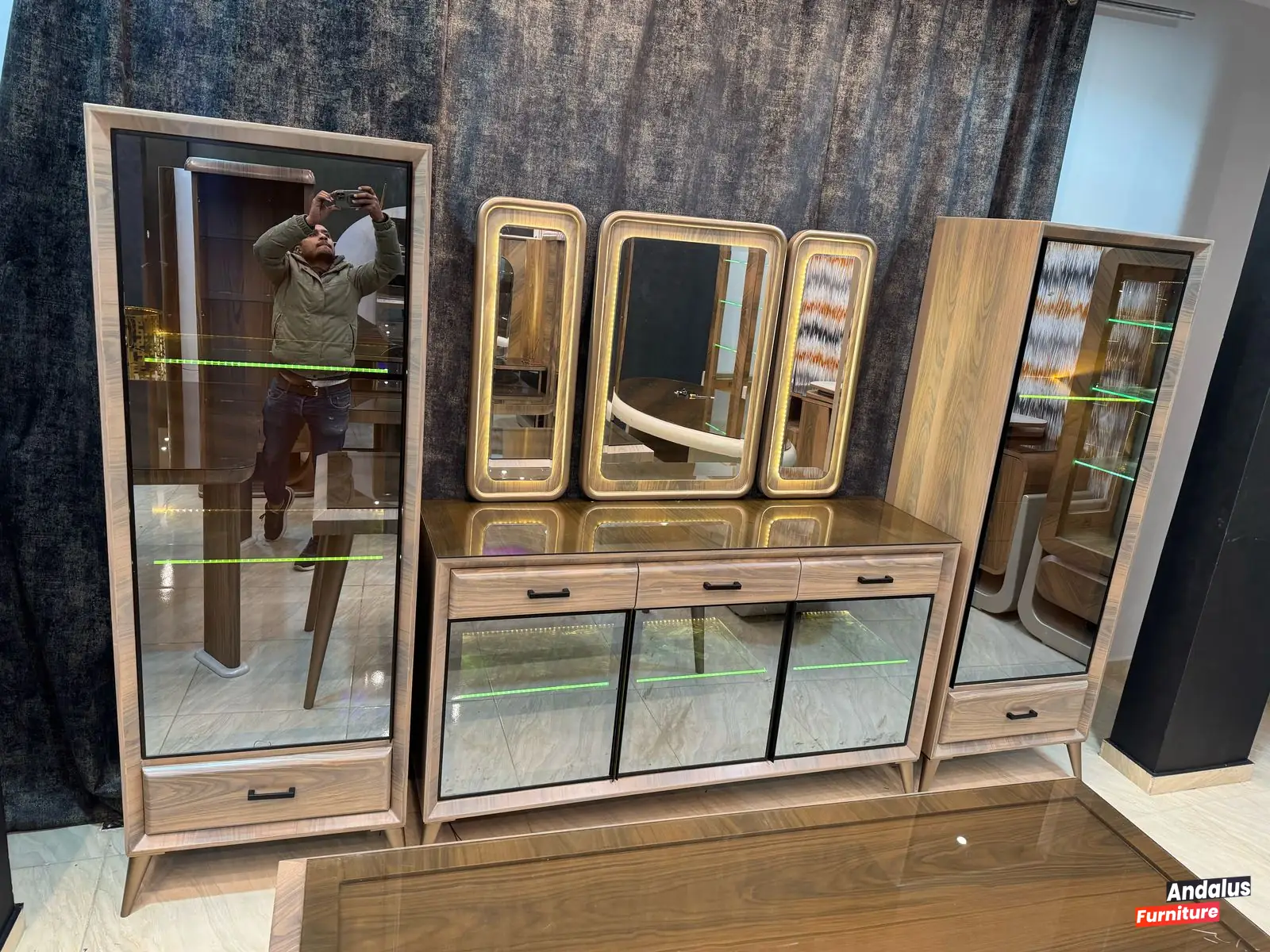 صورة 2 من غرفة سفرة موديل 66