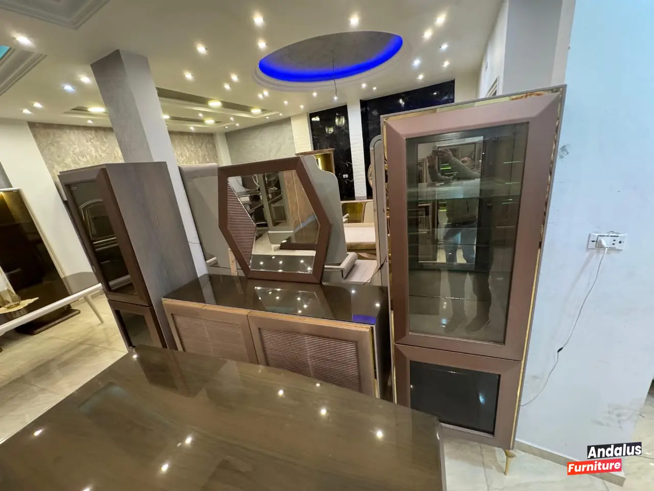 صورة 2 من غرفة سفرة موديل 67