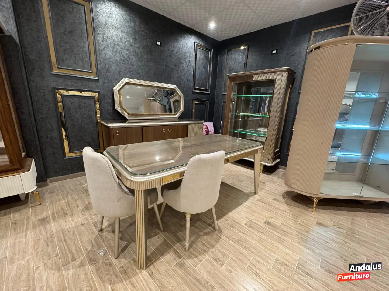 صورة 3 من غرفة سفرة موديل 68