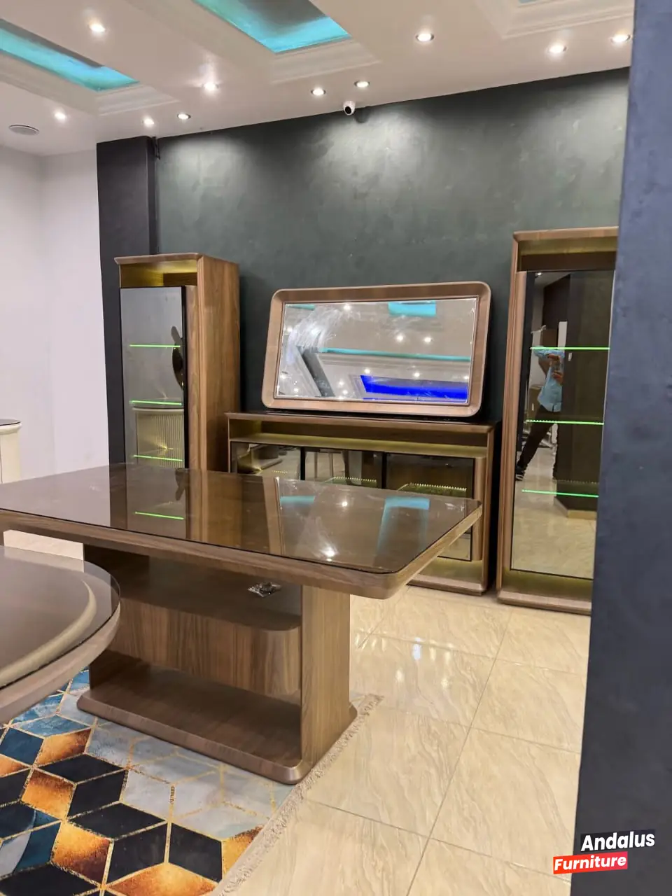 صورة 2 من غرفة سفرة موديل 71