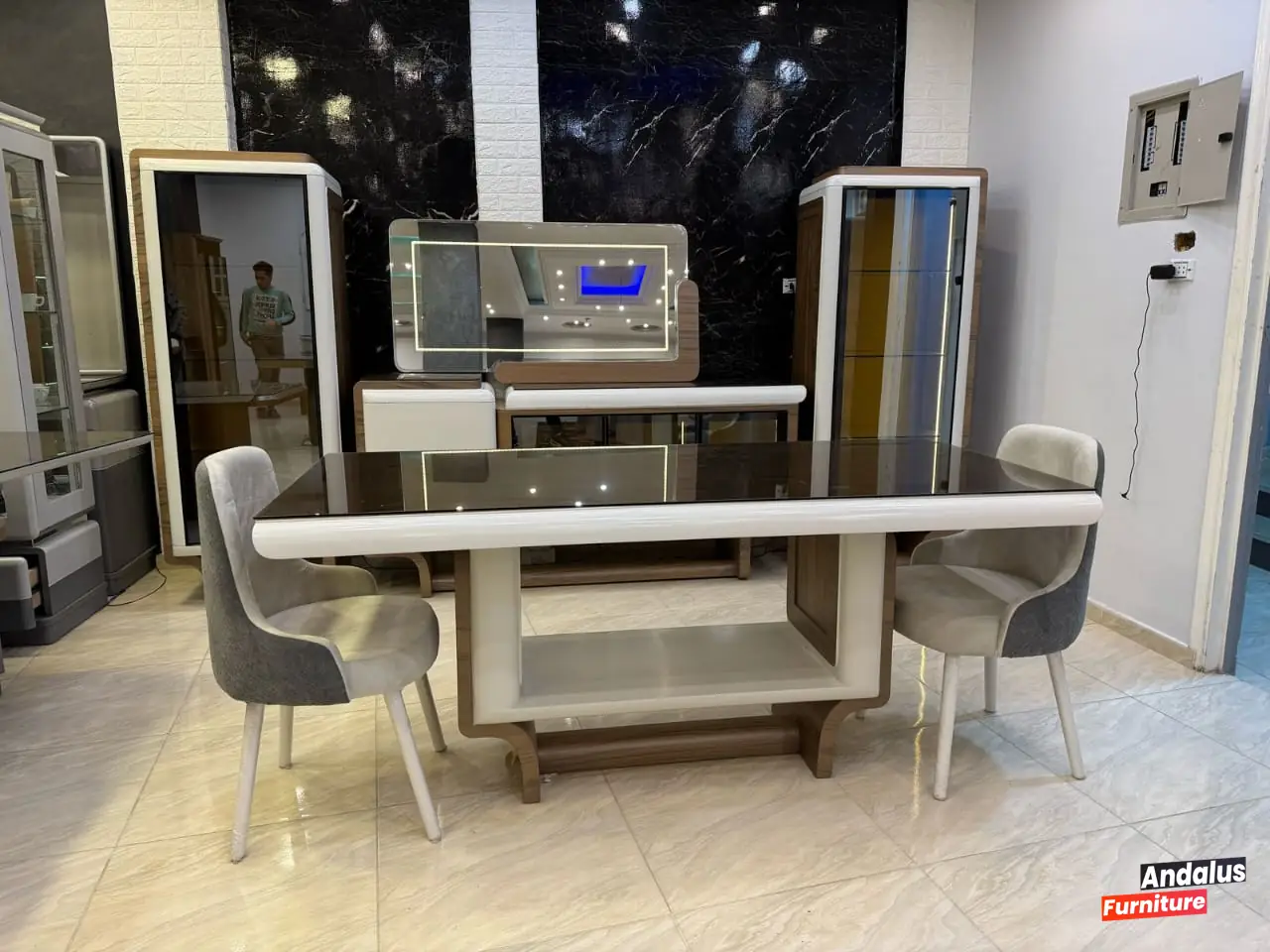 غرفة سفرة موديل 73 من معرض الأندلس للأثاث