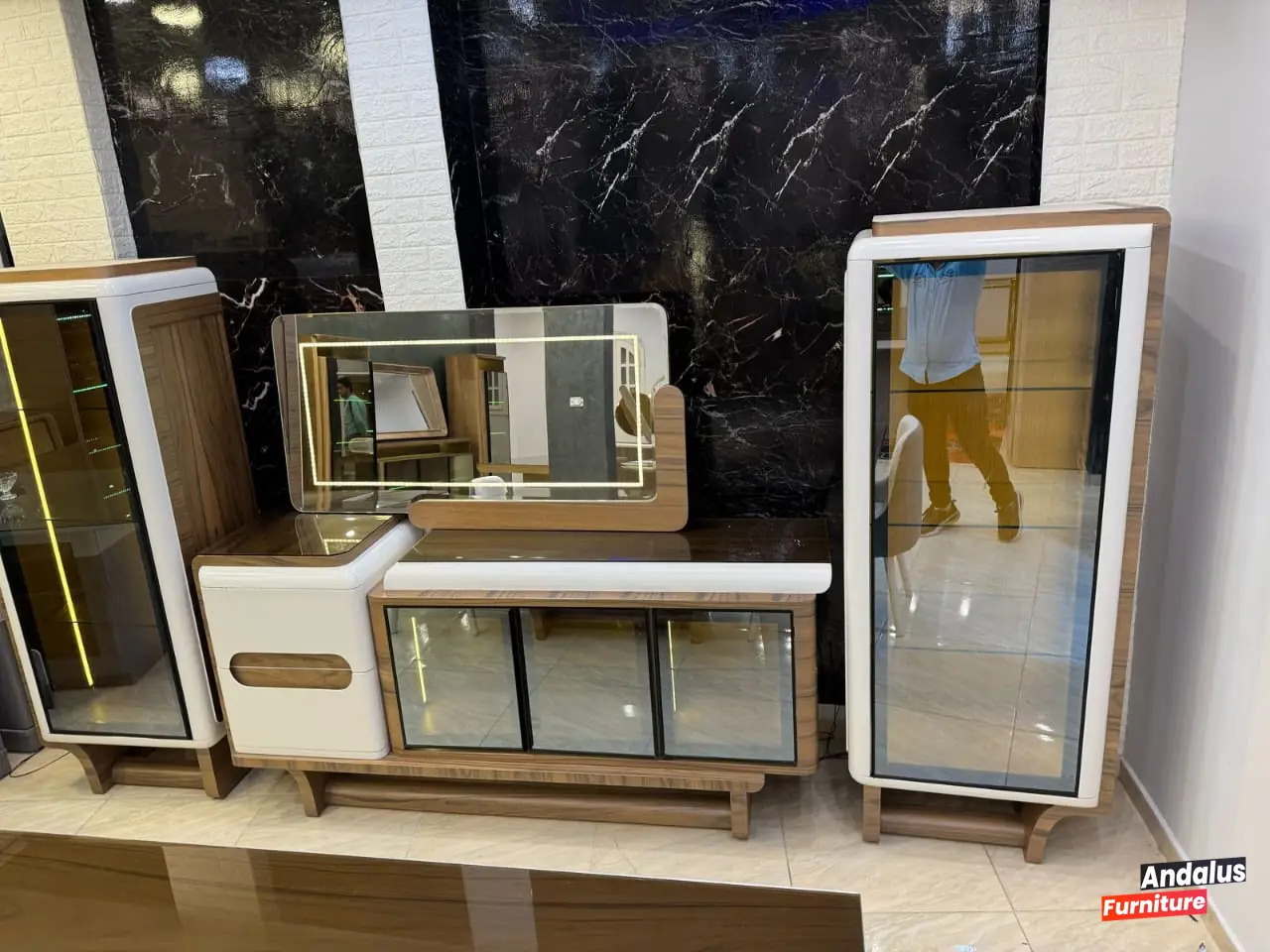 صورة 2 من غرفة سفرة موديل 73