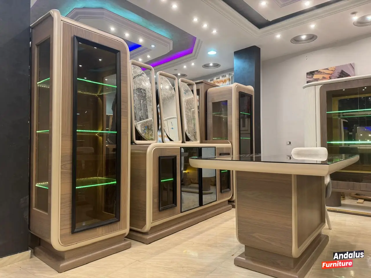 صورة 2 من غرفة سفرة موديل 75