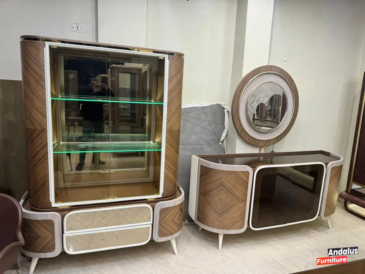 صورة 2 من غرفة سفرة موديل 84