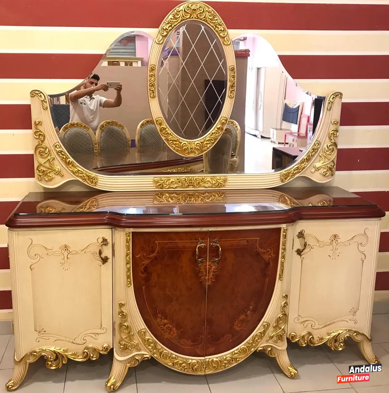 غرفة سفرة موديل 8 من معرض الأندلس للأثاث