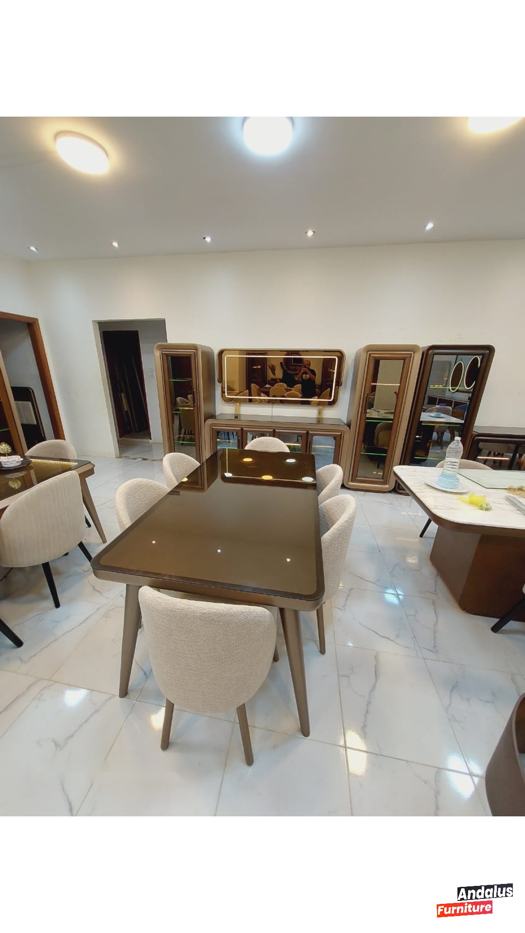 صورة 2 من غرفة سفرة موديل 92